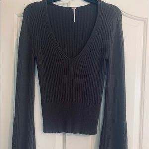 Free People olive sweater medium v-neck